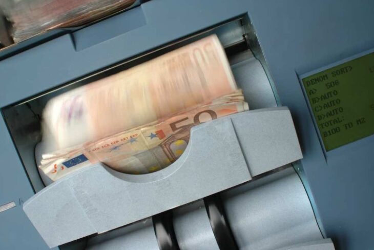 Les profits des banques seront-ils taxés en France, comme chez certains voisins européens ?